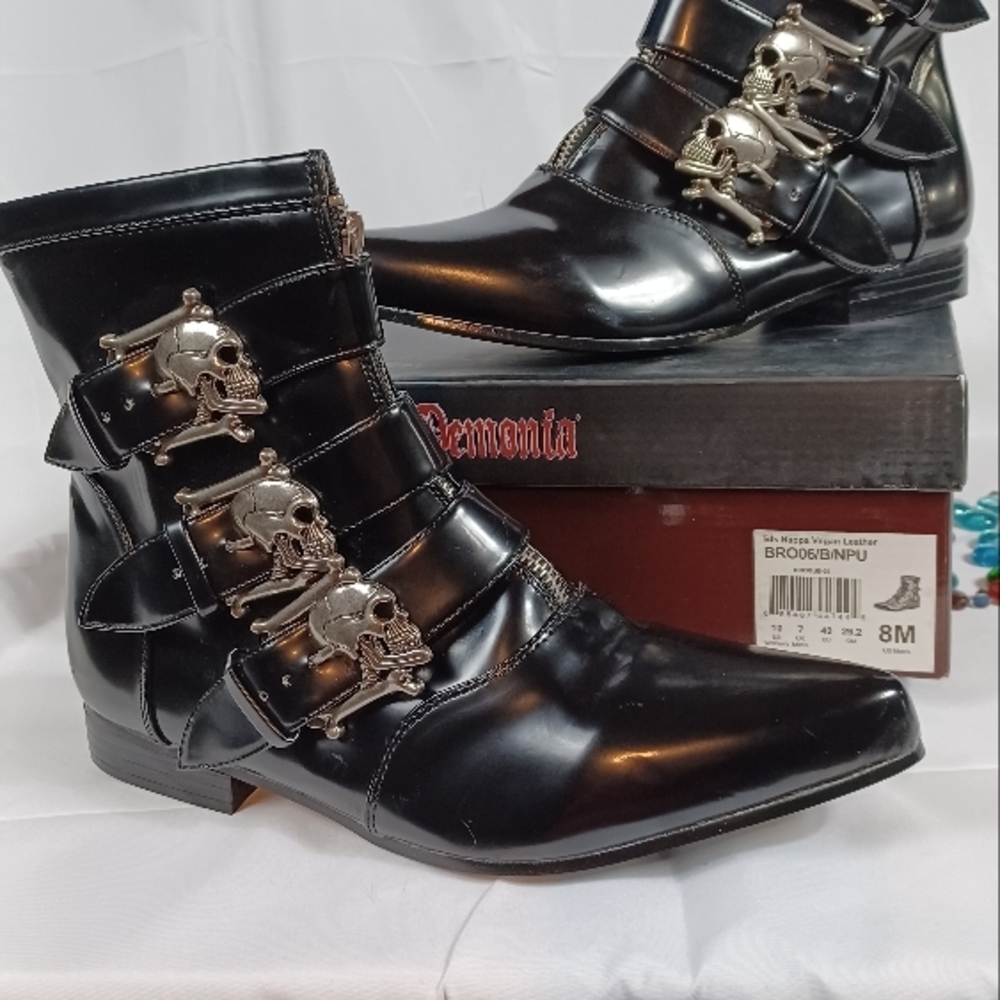Gothic Beauty, Shiny Black Demonia Skull Buckle Pike Boots Low Heel Pointed Toe - Picture 8 of 8